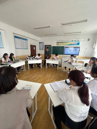 «Қазақстандағы электр энергиясы көздерінің артықшылықтары мен кемшіліктерін бағалау” тақырыбы бойынша дөңгелек үстел өтті