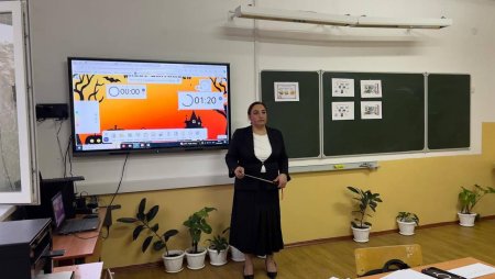 “Ғажайып әлемге кемел біліммен!" тақырыбындағы физика және информатика апталығы