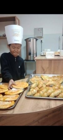 « English speaking Club»  ағылшын тілінде еркін сөйлеу сағатын өткізді.