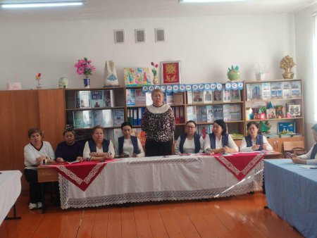 №58 жалпы орта білім беретін мектебінде 28 қараша күні бастауыш бірлестігінде " Жаңашыл ұстаз - жаңашылдық жаршысы" тақырыбында мектепішілік семинар өтті