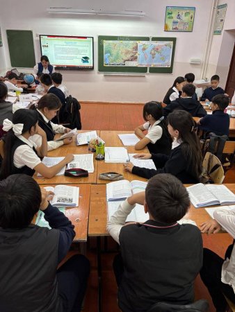 №58 жалпы орта білім беретін мектебінің тарих пәнінің мұғалімі Абдраимова Нурсулу Рысдаулетовна 7”Г”сыныбына Қазақстан тарихы пәнінен “Жәрменкелік сауданың дамуы”тақырыбында ашық сабақ өтті.