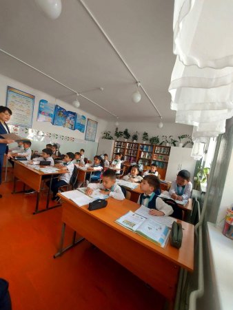 №58 жалпы орта білім беретін   мектебінде 13-17.04.26 аралығында 1- сыныптар апталығы өтілуде